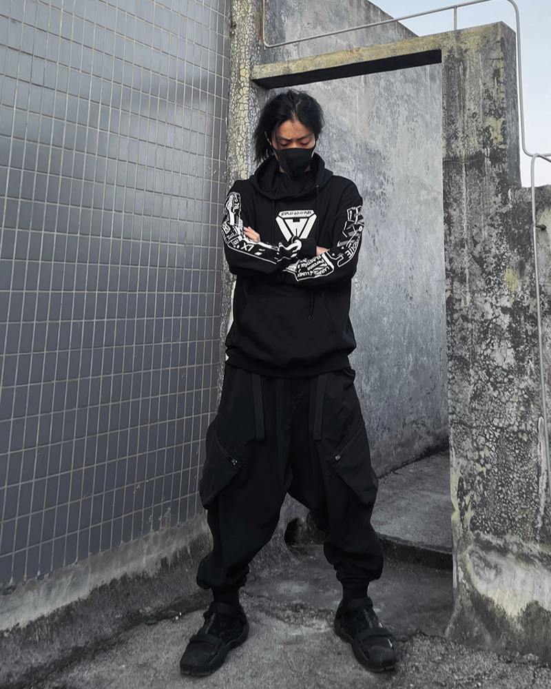 Hoodie Graphique Crâne High-Tech
