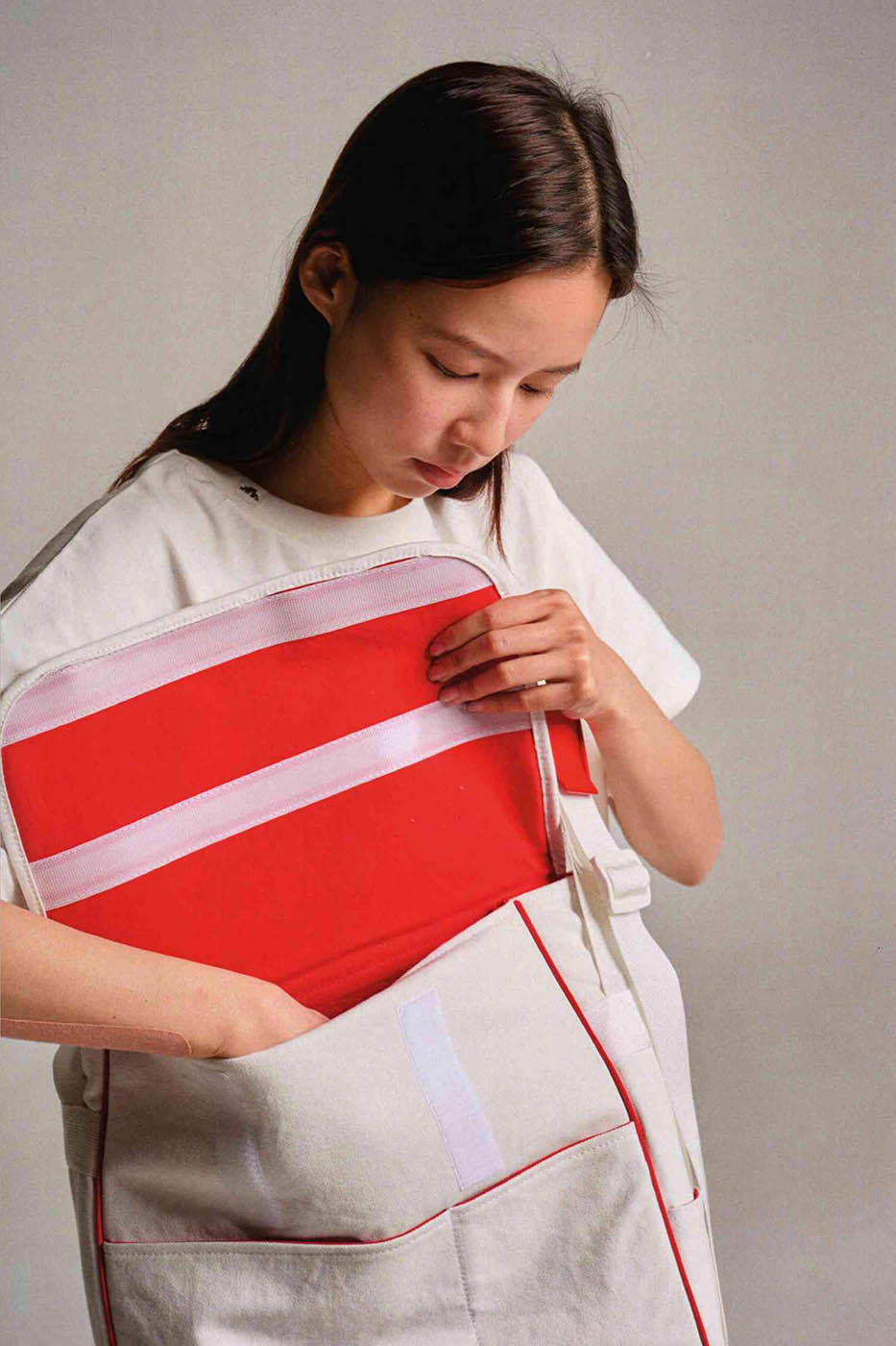 Sac bandoulière chic prêt pour l'aventure