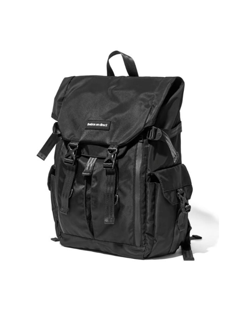 Sac à dos spacieux prêt pour l'expédition