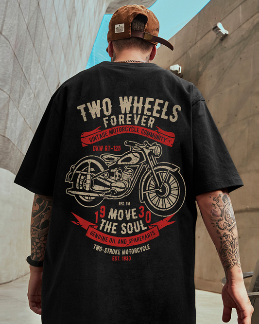 T-shirt Biker Oversized Audacieux