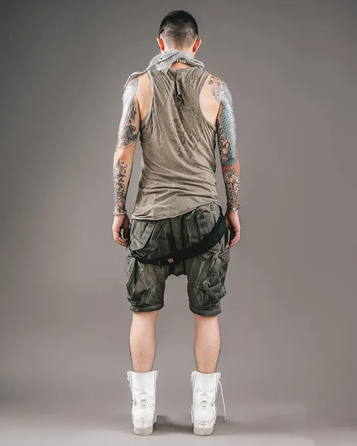 Shorts de style cyberpunk futuriste