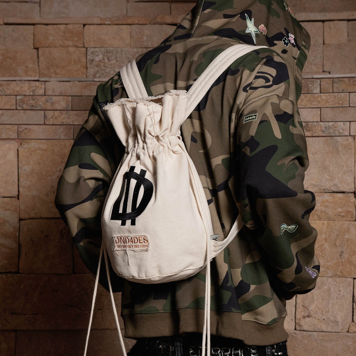 Sac à dos seau chic avec cordon de serrage