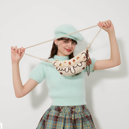 Sac à main croissant crème tendance