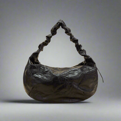 Tote en Forme de Croissant Élégant