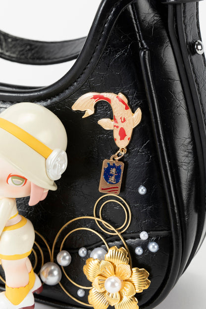 Sac Hobo Koi et Poupée Fantaisiste