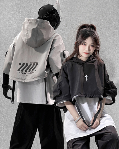 Cape Courte à Capuche Stylée