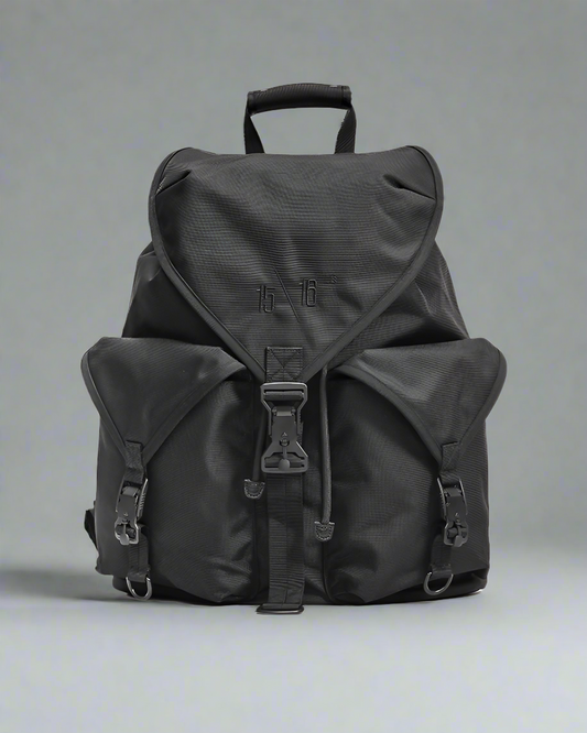 Sac à dos urbain prêt pour l'aventure
