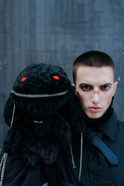 Sac en bandoulière créature prêt pour l'aventure