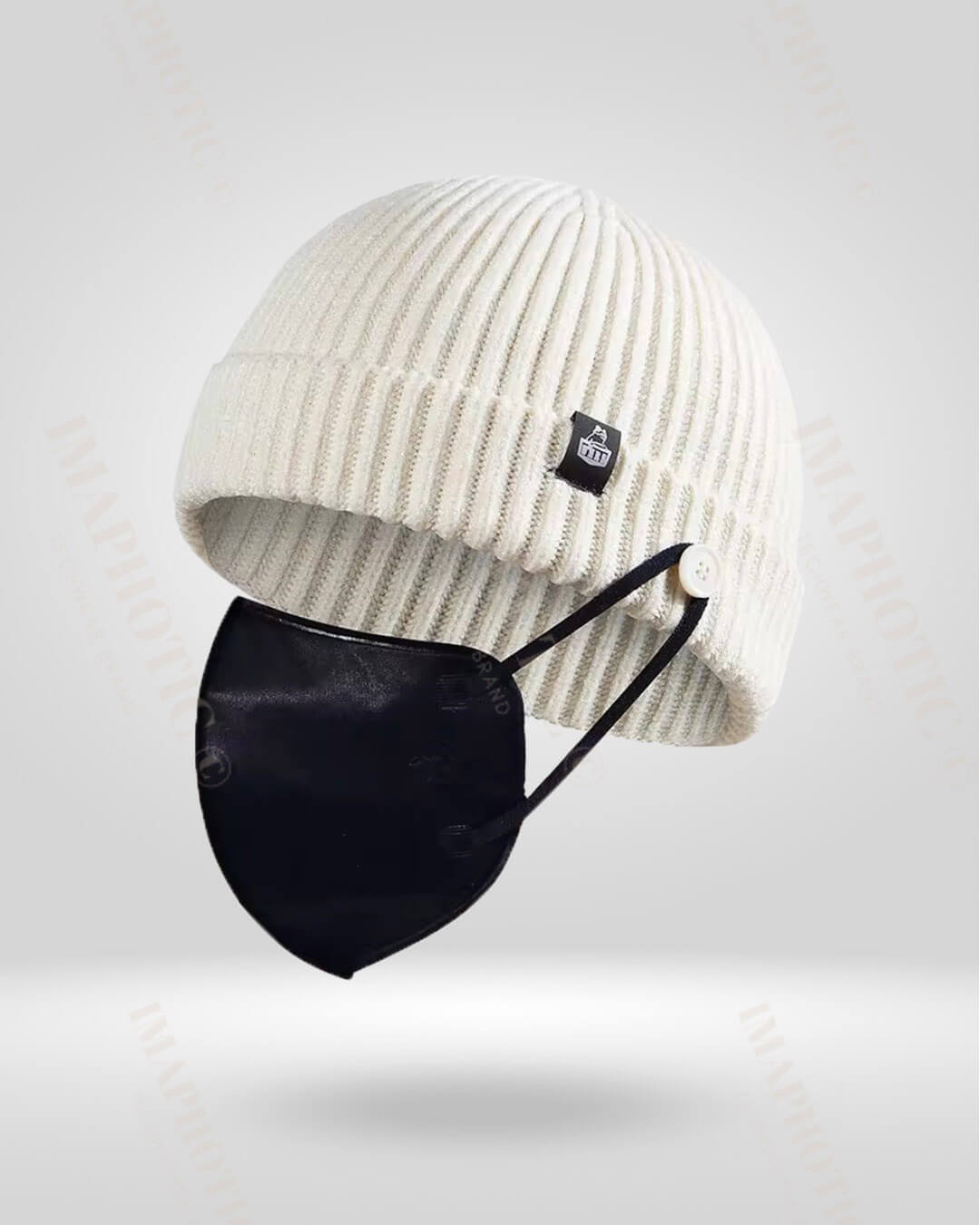 Bonnet en Tricot Côtelé Boutonné