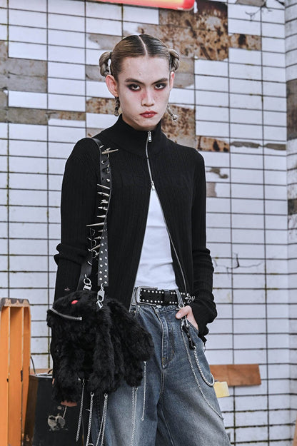 Sac en bandoulière créature prêt pour l'aventure