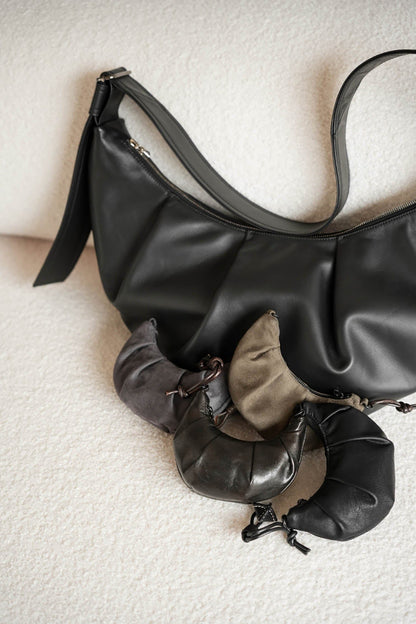 Porte-monnaie en forme de croissant