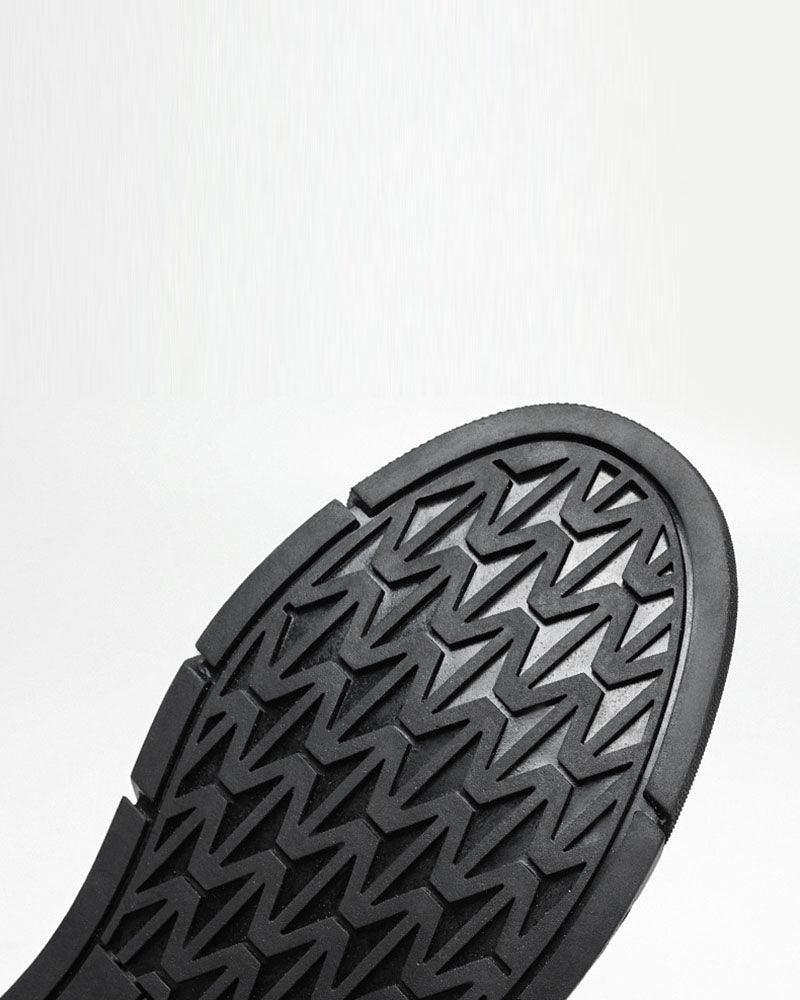 Baskets en Cuir Imperméables et Élégantes -  chaussures techwear - Baskets en Cuir Imperméables et Légères pour l'été