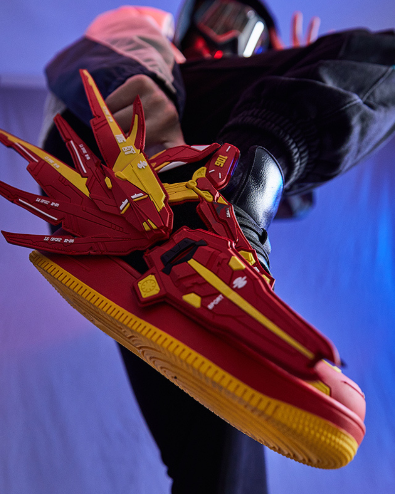 Baskets Élevées avec Ailes -  cyberpunk - Baskets Élevées avec Ailes pour un Style Unique