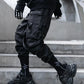 Pantalons Noirs à Bretelles pour le Style