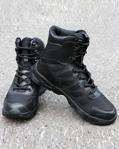 Bottes d'Aventure Tout-Terrain Durables -  techwear et streetwear - Bottes d'Aventure Tout-Terrain Confortables et Respirantes