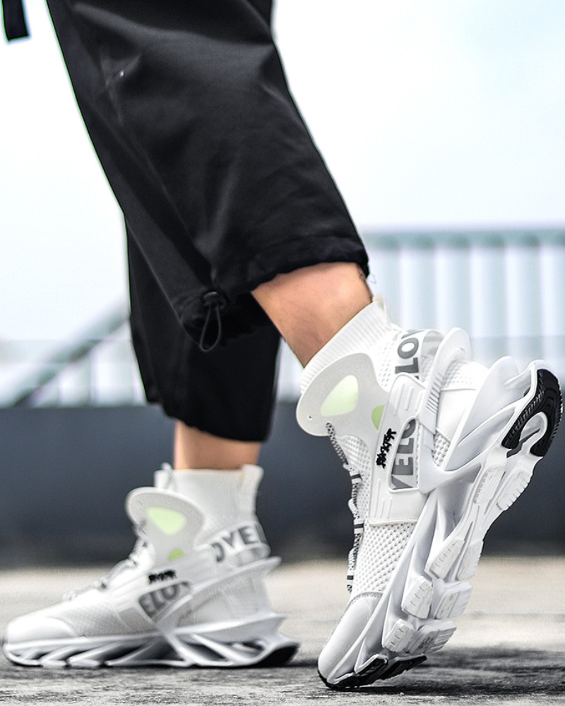 Bottes Visionnaires Réfléchissantes -  design futuriste - Bottes Réfléchissantes Inspirées du Cyberpunk