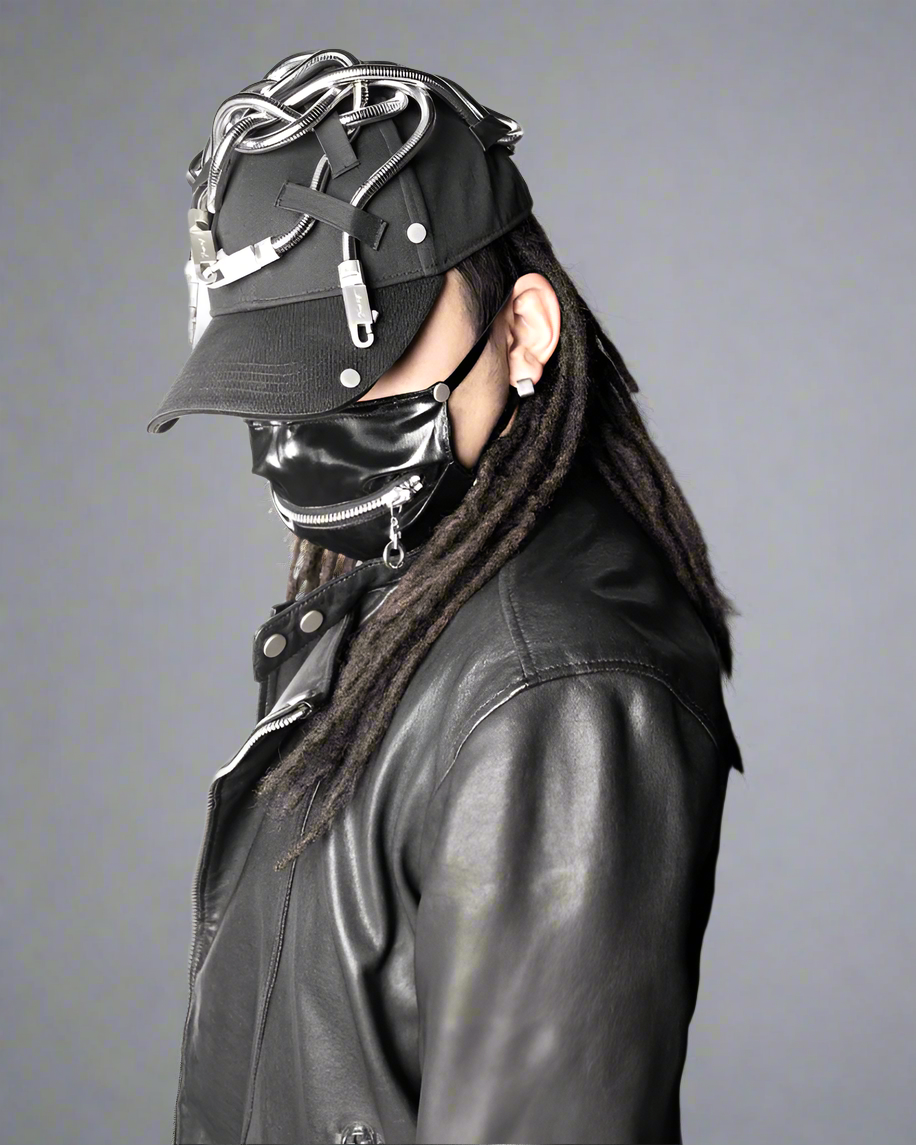 Casquette en Chaîne Serpent Audacieuse -  accessoires DIY - Casquette de Baseball Noir avec Chaîne Serpent