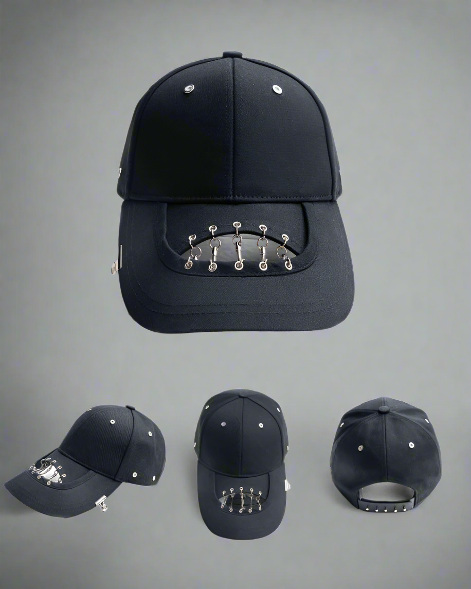 Casquette Noire Chaîne Creuse -  style streetwear - Casquette Noire avec Chaîne pour un Look Street Punk