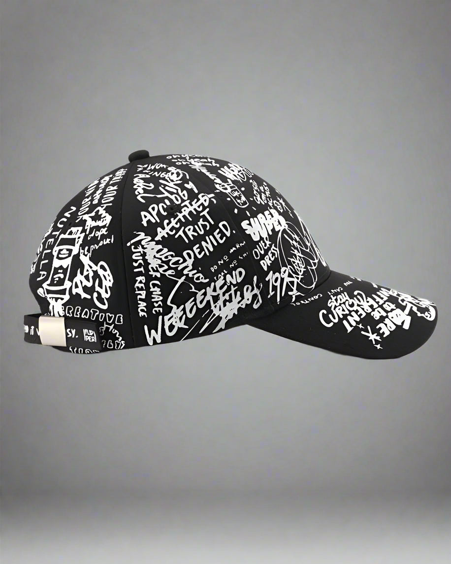 Casquette Urbaine Édgy -  aesthetic cyberpunk - Casquette Urbaine Édgy au style Techwear noir