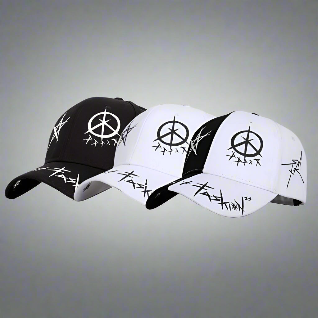 Chapeau Chic Bicolore -  bicolore - Chapeau Chic Bicolore au Design Unique et Confortable