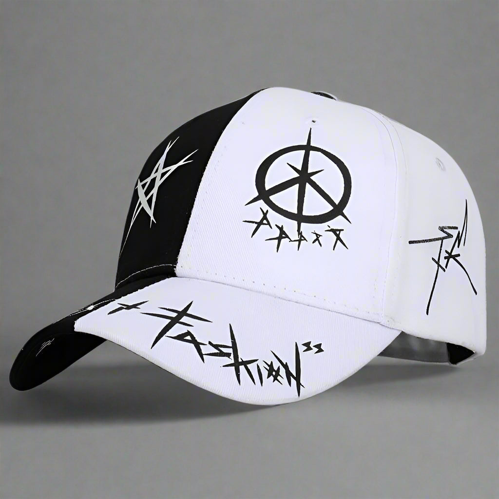 Chapeau Chic Bicolore -  noir - Chapeau Chic Bicolore au Design Unique et Confortable