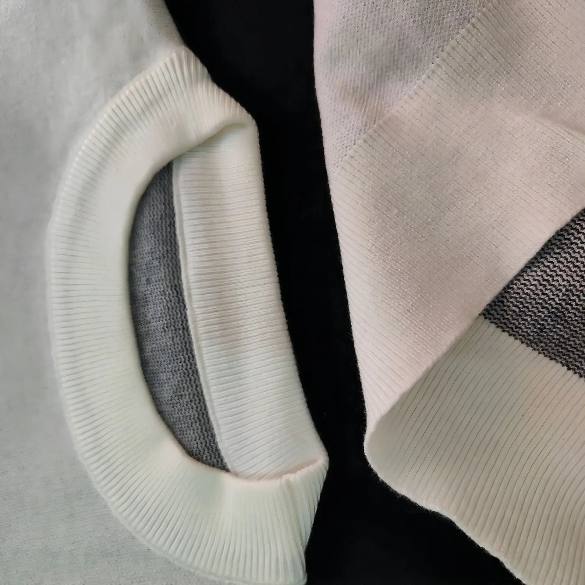 Crewneck Streetwear -  mohair - Crewneck Streetwear Confortable et Élégant pour Tous