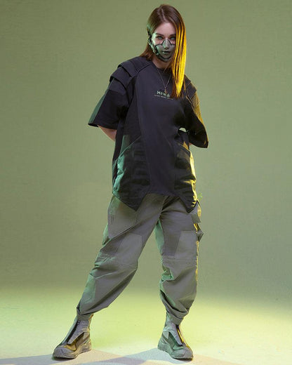 T-Shirt Graphique Mech Futuriste