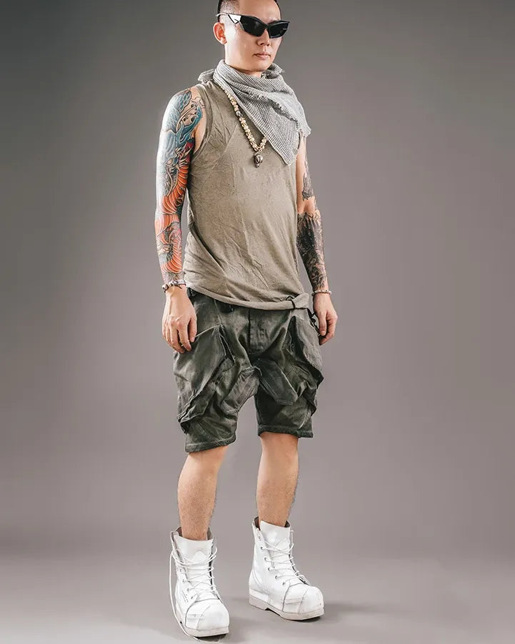Shorts de style cyberpunk futuriste
