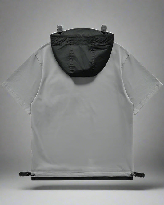 Tee-shirt à capuche essentiel avec poches