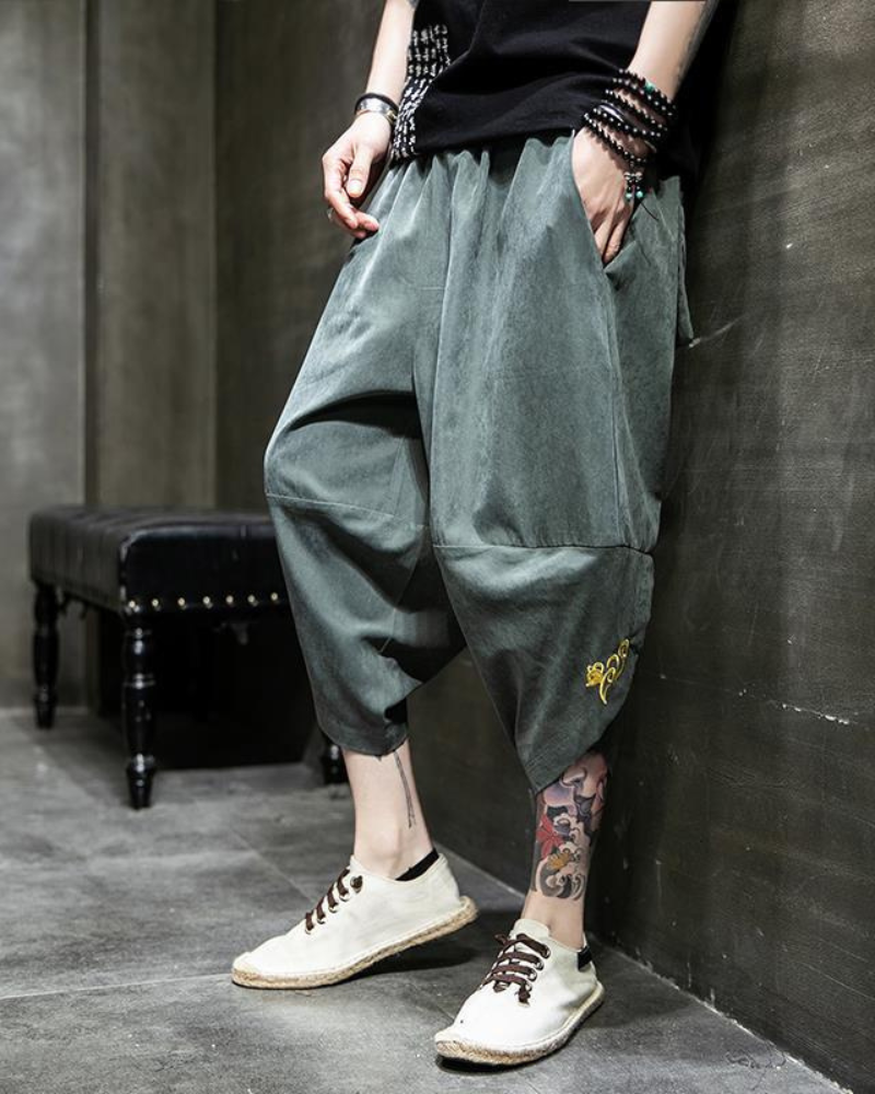 Hakama Japonais Chic Cropped - pantalons hakama - Hakama Japonais Chic Cropped pour un Style Unique