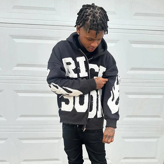 Hoodie Rich Soon - design années 2000 - Hoodie Y2K Streetwear pour un style unique et nostalgique
