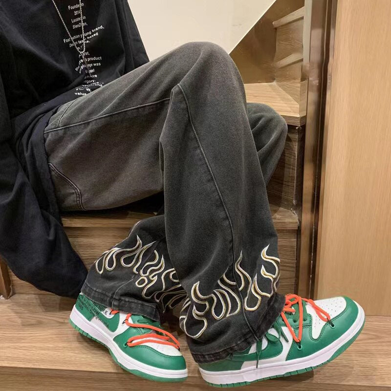 Jeans Flame -  jeans unisexes - Jeans Oversized Imprimé Flammes pour un Style Unique