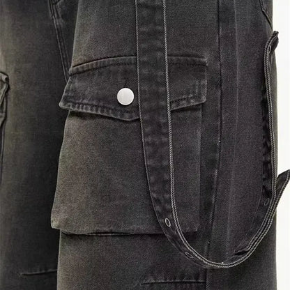 Jeans Gothiques -  mode alternative pour femmes - Jeans gothiques en denim noir ajustés pour un style unique