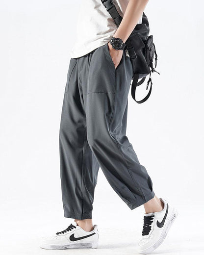 Pantalons Cheville en Soie pour une Ambiance Détendue