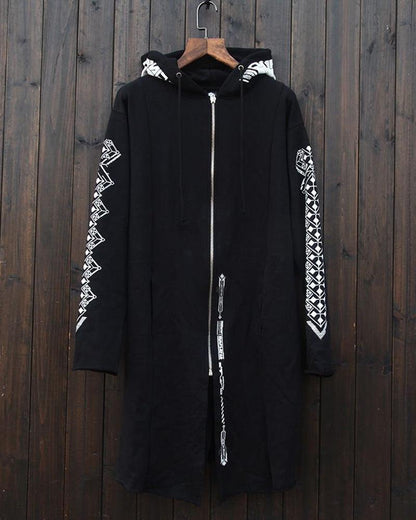 Manteau Long Sombre Avant-Garde