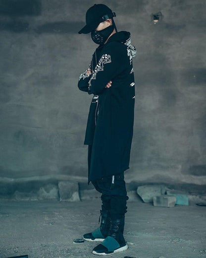 Manteau Long Sombre Avant-Garde -  manteau avant-garde - Manteau long sombre au style futuriste pour un look unique