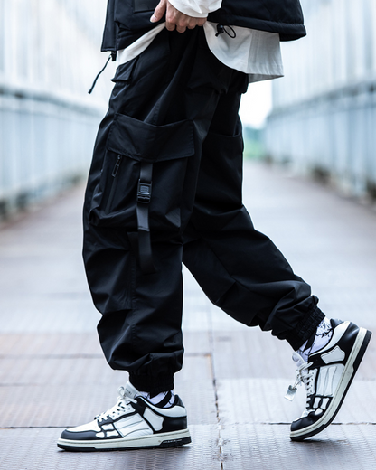 Pantalon Cargo Noir Chic - pantalon noir - Pantalon Cargo Noir Chic avec Poches Spacieuses