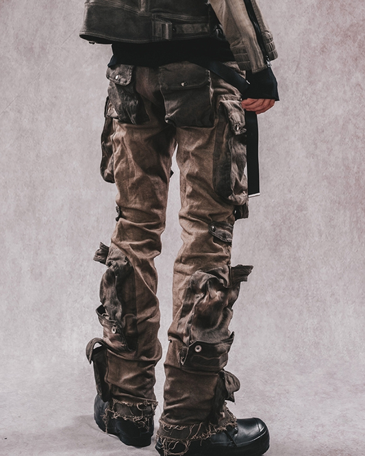 Pantalon Cargo Évasé Distressé Tendance - pantalons techwear - Pantalon Cargo Distressé Évasé au Style Urbain