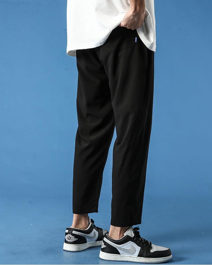 Pantalon élégant en soie à jambes droites -  pantalon confortable pour tous les types de corps - Pantalon élégant en soie légère pour l'été