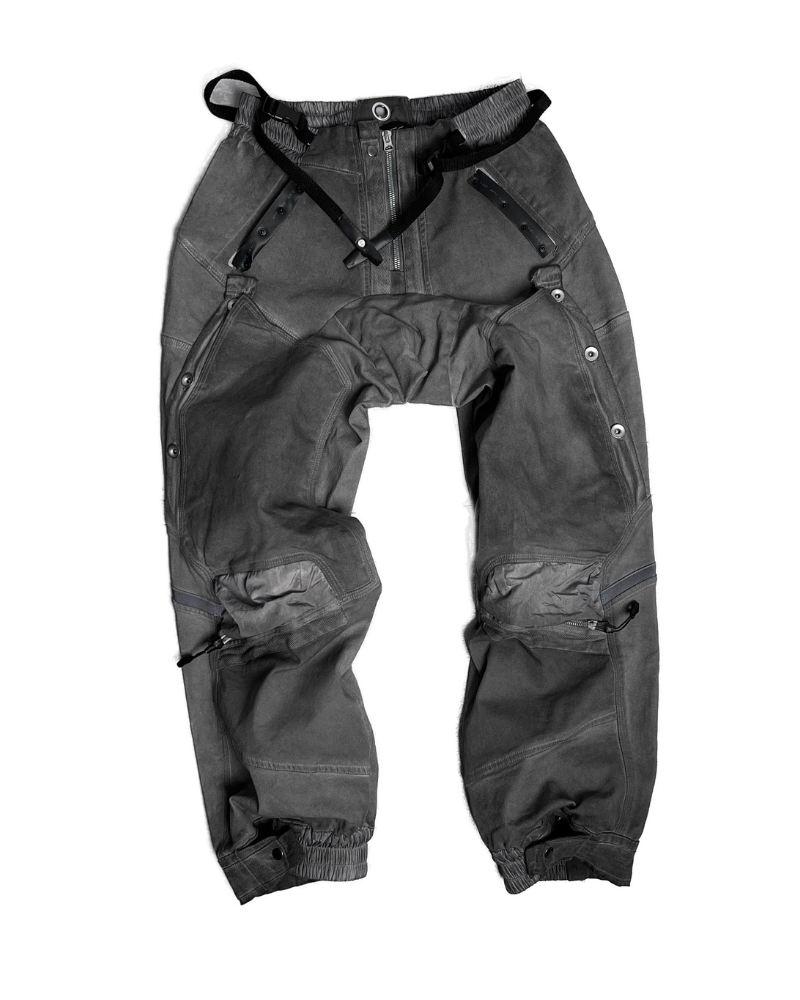 Pantalons Cargo Distressés Prêts pour l'Aventure -  style - Pantalons cargo distressés pour un style urbain et aventurier