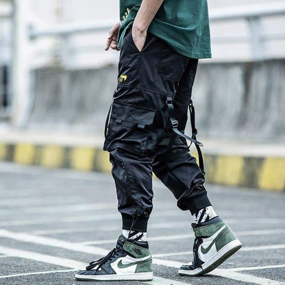 Pantalons Cargo Noirs Chic -  mode chic - Pantalons cargo noirs élégants pour un look urbain