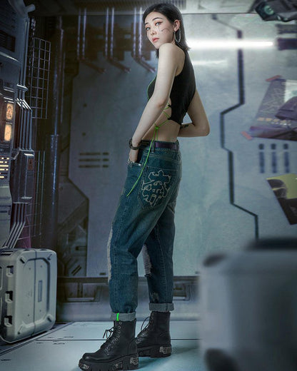 Pantalons en Denim Découpés au Laser Futuristes -  style futuriste - Pantalons en denim futuristes pour un look unique