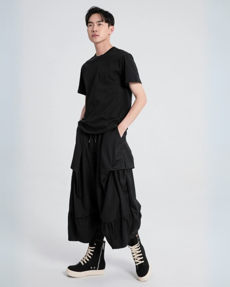 Pantalons Hakama Plissés Avant-Garde -  mode urbaine - Pantalons Hakama Plissés au Style Avant-Garde