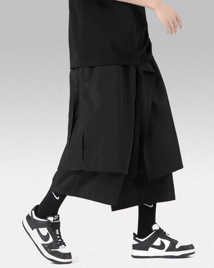 Pantalons Streetwear Hakama Chic -  coupe confortable - Pantalons Hakama Chic alliant Tradition et Streetwear