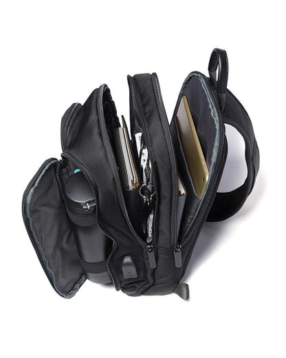 Sac à bandoulière Chic Tech -  sac streetwear - Sac à bandoulière Chic Tech avec port USB pratique