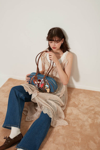 Sac Bowling Teddy en Denim Chic -  mode universitaire - Sac Bowling en Denim Chic pour un Style Universitaire