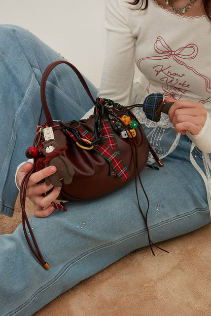 Sac Froncé Cerise Délice -  charms ludiques - Sac Froncé Cerise Délice pour un style moderne et chic