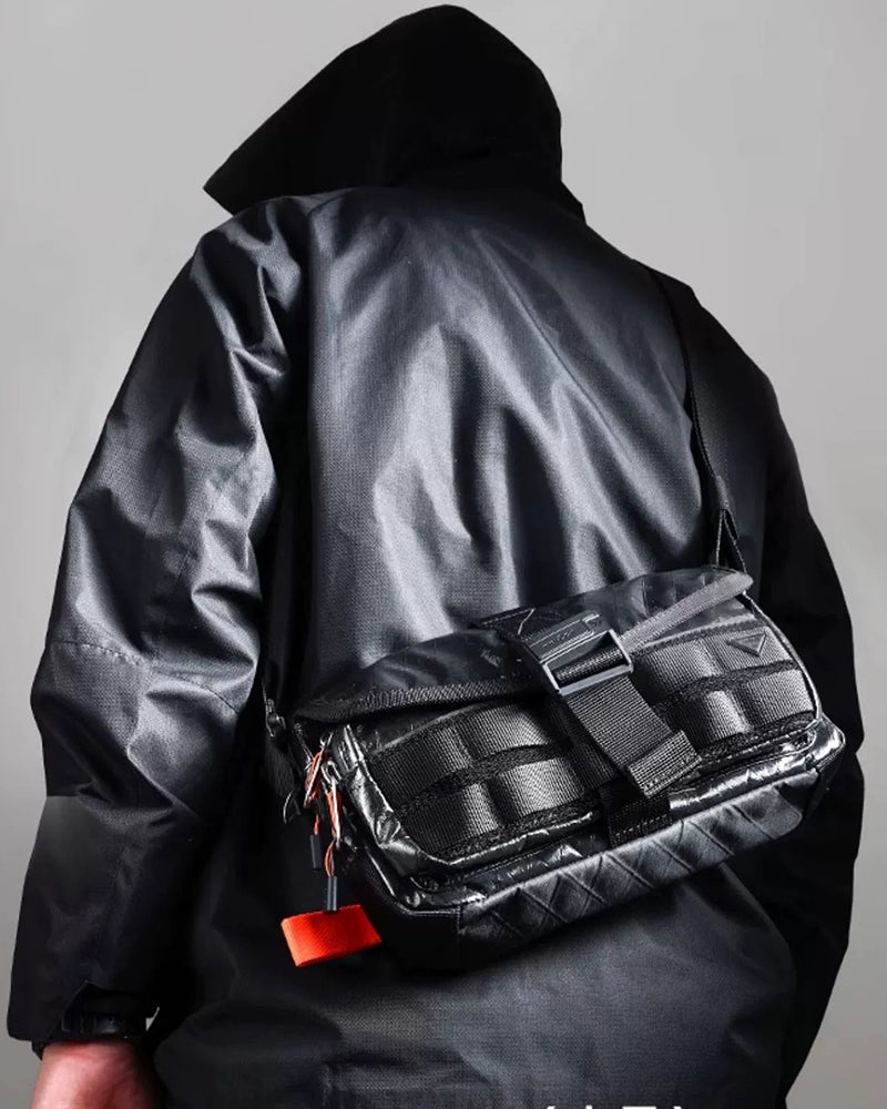 Sac Messager Magnétique Étanche -  sac en X-pac - Sac Messager Étanche aux Caractéristiques Techwear