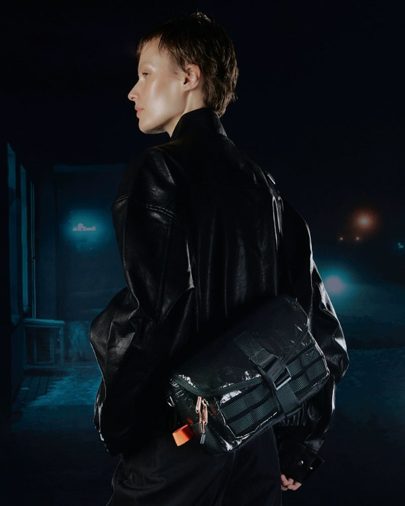 Sac Messager Magnétique Étanche - sac pour usage quotidien - Sac Messager Étanche aux Caractéristiques Techwear