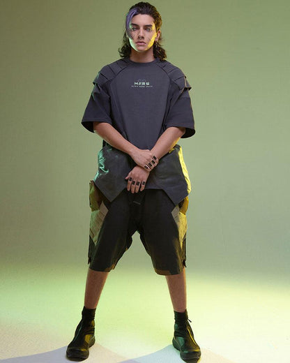 Shorts Cargo en Denim Lavé Futuristes -  mode futuriste - Shorts Cargo en Denim Lavé pour un Style Futuriste